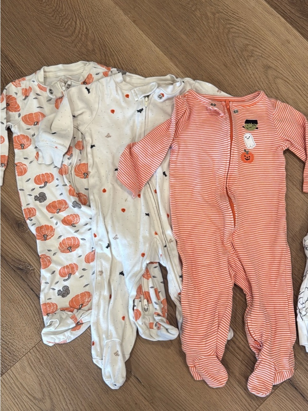 Carters 9 month Halloween 2 way zip pajamas